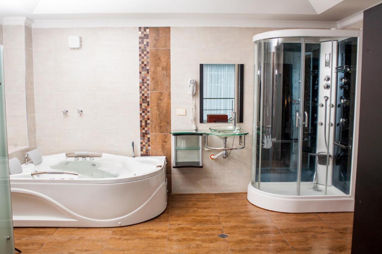 נייבה Hotel Abadia מראה חיצוני תמונה