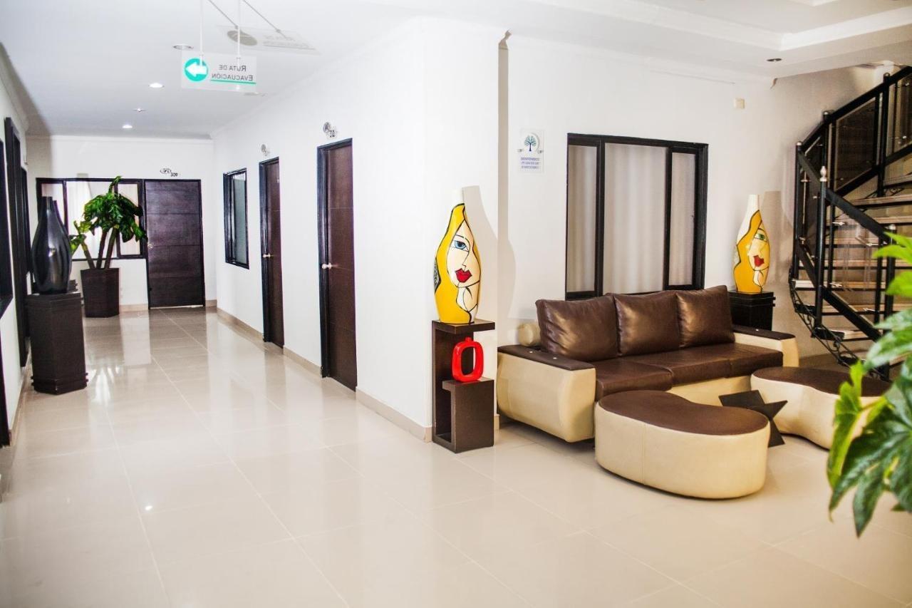נייבה Hotel Abadia מראה חיצוני תמונה