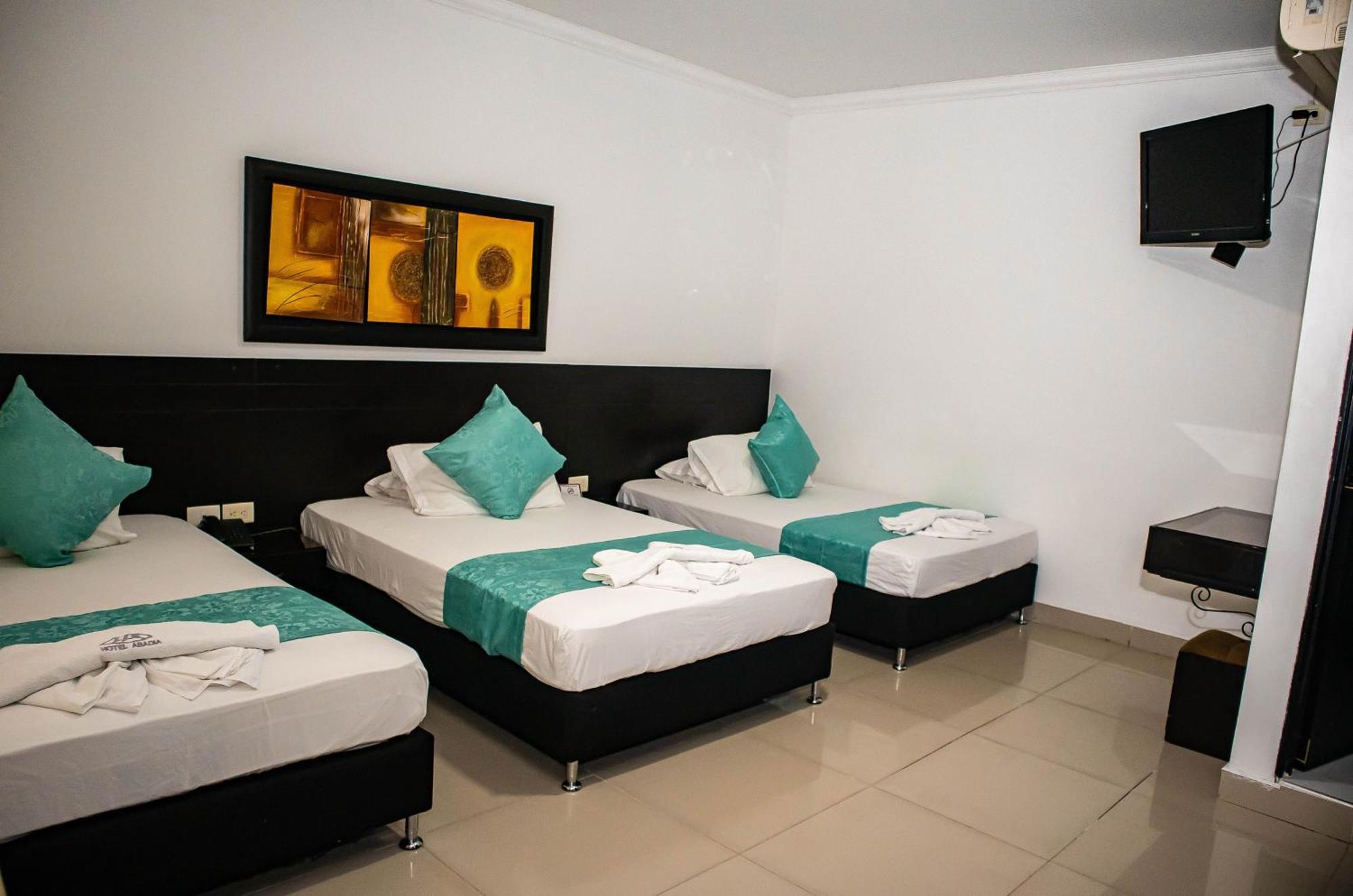 נייבה Hotel Abadia מראה חיצוני תמונה